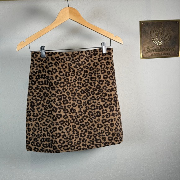 Loft Leopard Print Mini Skirt Size 0 Brown Black Fuzzy Texture - Picture 4 of 9